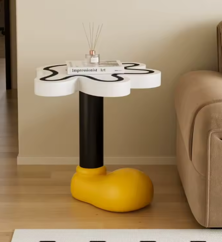 Design Bijzettafel ‘Cartoon Chic’ – Uniek Speels Meubelstuk met Pop Art Look