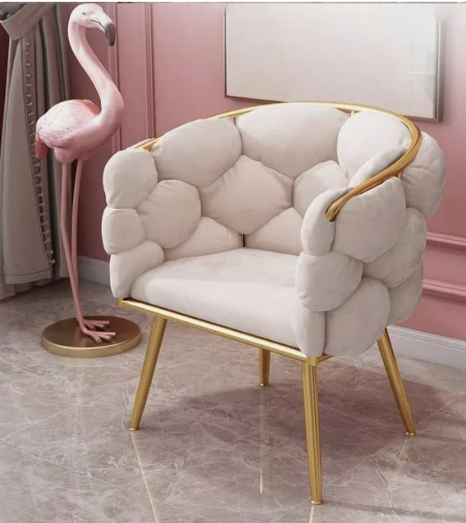 Luxe Design Fauteuil – Fluffy Velvet Stoel met Gouden Accenten | Elegant & Comfortabel