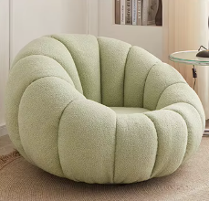 Home Fauteuil in groen – comfortabele fauteuil met een elegante pompoenvorm, perfect voor een rustgevende en natuurlijke uitstraling in je woonkamer.