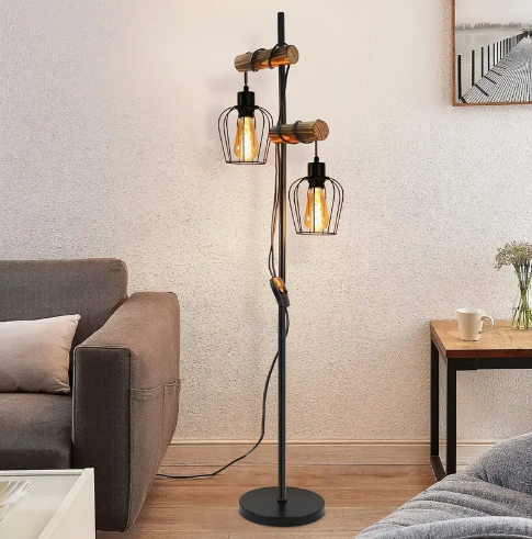 Industriële vloerlamp met houten accent