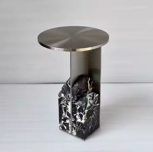 Moderne Travertin Marmeren Bijzettafel – Natuursteen & Roestvrijstaal, Minimalistisch Design voor Woonkamer of Slaapkamer - roestvrijstalen bijzettafel