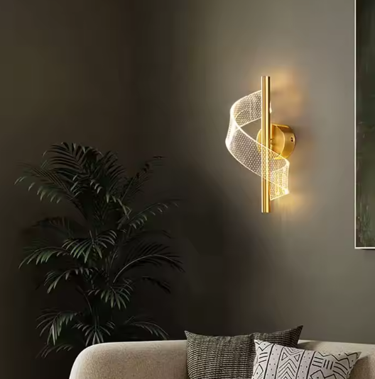 Design Wandlamp met LED & Goudaccent | Modern Luxury Lighting