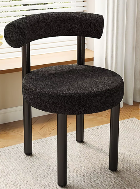 Set of 2 Modern Bouclé Design Chairs – Minimalist Lambswool Dining Chairs with Black Legs and Semi-circular Backrest