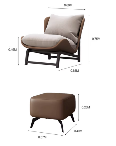 Technische illustratie van een loungefauteuil en bijpassende ottoman, beide voorzien van gemarkeerde afmetingen; de fauteuil is uitgevoerd in een modern ontwerp met brede zitkussen en rugsteun, terwijl de ottoman een compact formaat heeft; samen bieden ze een comfortabele en stijlvolle zitoplossing voor woonkamer, loungehoek of slaapkamer, met visuele hulp voor plaatsing en aankoopbeslissing