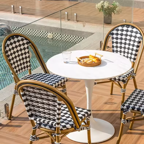Outdoor Rond Tafelsetje Retro Rotanlook Stoelen