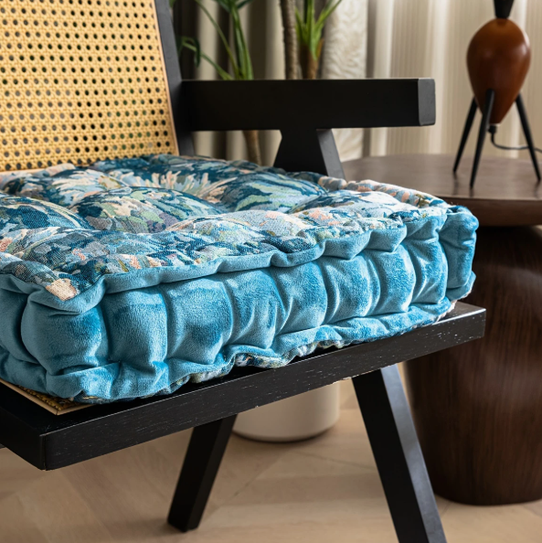 Vintage Bloemen Blauw Kussen – Luxe Jacquard Stof | 45x45cm