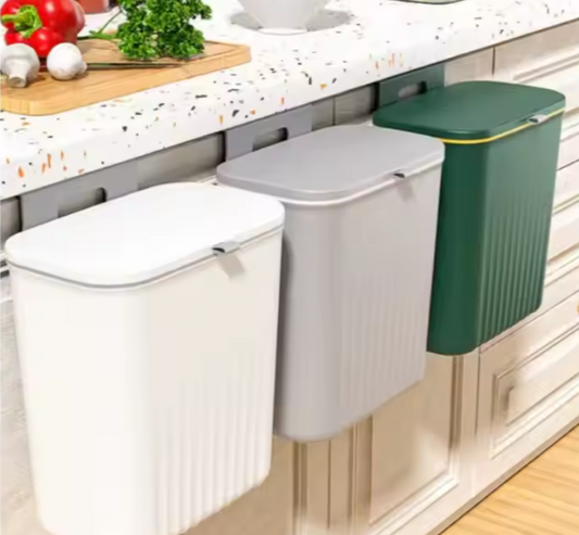 Stijlvolle 9L keukenvuilbak in verschillende kleuren, ideaal voor compact gebruik.